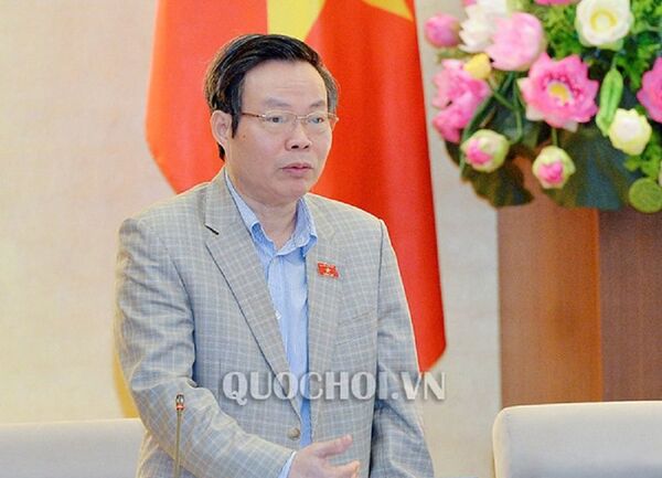 Phó chủ tịch Quốc hội Phùng Quốc Hiển đồng ý luật chỉ quy định 3 đặc khu (Vân Đồn, Bắc Vân Phong, Phú Quốc) để tránh tình trạng tràn lan - Sputnik Việt Nam