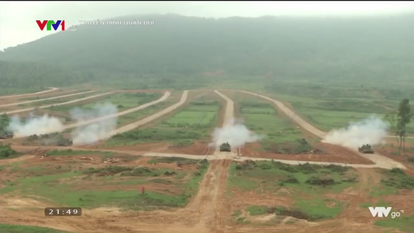 Xe tăng Việt Nam diễn tập - Sputnik Việt Nam