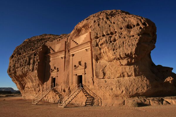 Khu liên hợp các vật thể khảo cổ Madain Saleh, Saudi Arabia - Sputnik Việt Nam