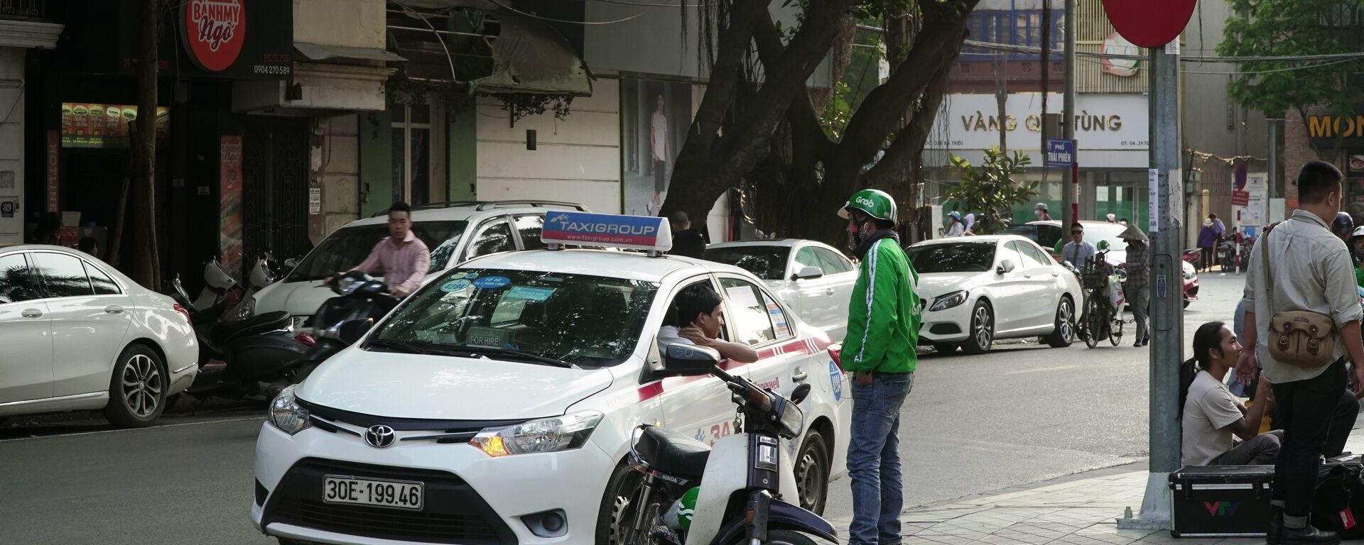 Taxi và Grabbike tại Hà Nội  - Sputnik Việt Nam, 1920, 13.08.2022