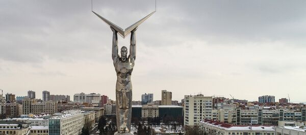 Tượng đài Vinh quang ở Samara Tượng đài Vinh quang ở Samara - Sputnik Việt Nam