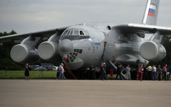 Máy bay IL-76MD - Sputnik Việt Nam