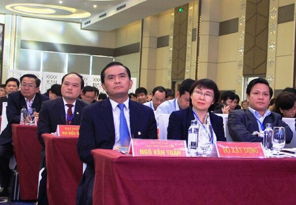 Dư luận đang đặt ra câu hỏi liệu tỉnh Thanh Hóa có ưu ái cho ông Ngô Văn Tuấn Dư luận đang đặt ra câu hỏi liệu tỉnh Thanh Hóa có ưu ái cho ông Ngô Văn Tuấn - Sputnik Việt Nam