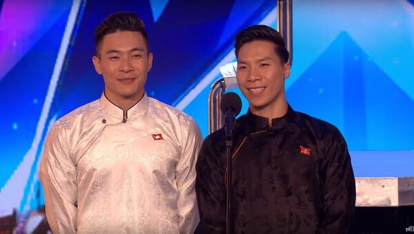 Khán giả “Britain’s Got Talent” sửng sốt về anh em “hoàng tử xiếc” Việt Nam - Sputnik Việt Nam