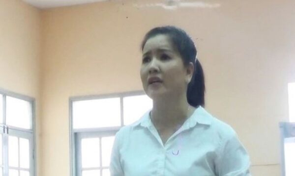 Ngọc Trinh bật khóc tại phiên tòa sơ thẩm hồi năm 2017  - Sputnik Việt Nam