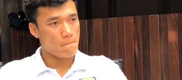 Bùi Tiến Dũng bật khóc khi được hỏi về những lời bình luận ác ý Bùi Tiến Dũng bật khóc khi được hỏi về những lời bình luận ác ý - Sputnik Việt Nam