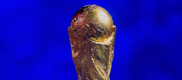 Cup FIFA tại lễ bốc thăm sơ bộ Giải bóng đá thế giới 2018 - Sputnik Việt Nam