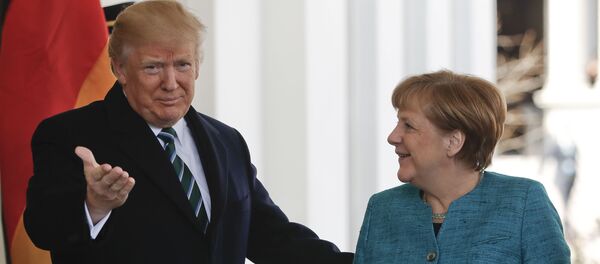 Donald Trump và Angela Merkel Donald Trump và Angela Merkel - Sputnik Việt Nam