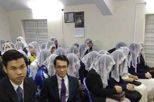 “Hội thánh của Đức Chúa Trời” hoạt động trái phép - Sputnik Việt Nam