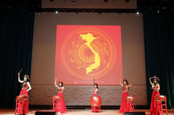 Ngày 25 tháng 4, Buổi Hòa nhạc hữu nghị Nga-Việt tại Đại học Tổng hợp Tài chính trực thuộc Chính phủ Liên bang Nga - Sputnik Việt Nam