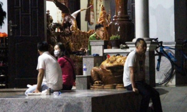 Căn nhà của Phượng râu chứa nhiều đồ gỗ quý - Sputnik Việt Nam