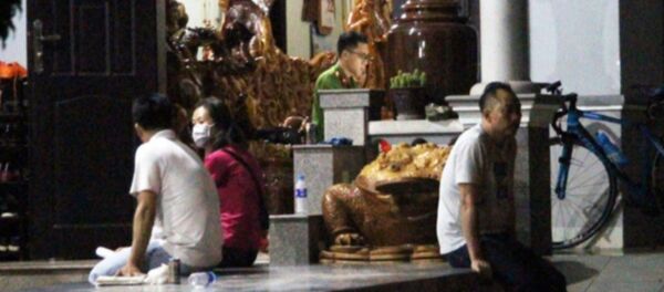 Căn nhà của Phượng râu chứa nhiều đồ gỗ quý - Sputnik Việt Nam