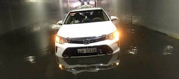 Hầm chui trăm tỷ bị ngập sâu chỉ sau một cơn mưa - Sputnik Việt Nam