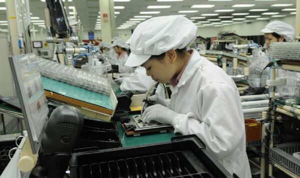 Việt Nam thặng dư thương mại 3,39 tỷ USD trong 4 tháng đầu năm - Sputnik Việt Nam