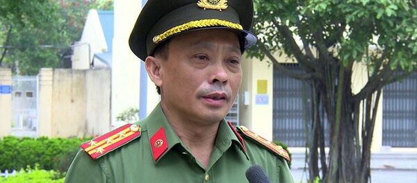 Đại tá Trần Xuân Hương, Trưởng phòng Chống phản động và chống khủng bố Công an tỉnh Thanh Hóa khẳng định có thể sẽ xem xét xử lý hình sự người truyền đạo trái phép. - Sputnik Việt Nam