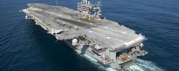 Ударная группа ВМС США во главе с авианосцем Harry Truman - Sputnik Việt Nam