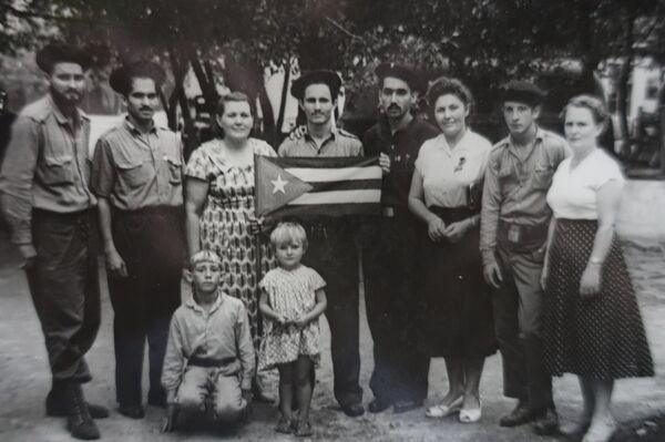 Các sinh viên Cuba của Lilia Ivanova Các sinh viên Cuba của Lilia Ivanova - Sputnik Việt Nam