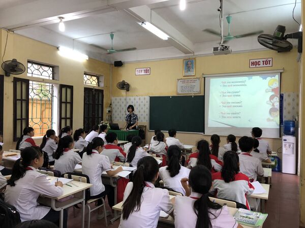 Giờ học tiếng Nga  - Sputnik Việt Nam