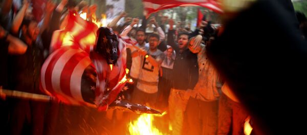 Bạo loạn trong cuộc biểu tình tại Iran - Sputnik Việt Nam