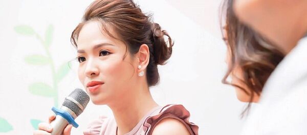 Đan Lê theo dõi sự việc từ đầu và lên tiếng vì thấy lời xin lỗi của Phạm Anh Khoa không chân thành. Đan Lê theo dõi sự việc từ đầu và lên tiếng vì thấy lời xin lỗi của Phạm Anh Khoa không chân thành. - Sputnik Việt Nam