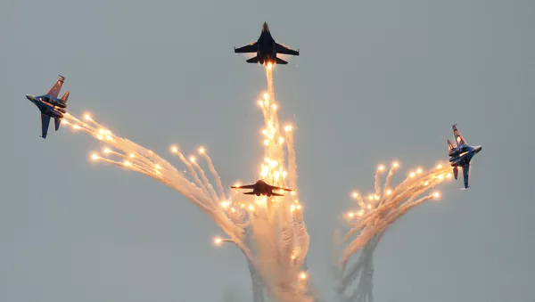 Máy bay chiến đấu Su-27