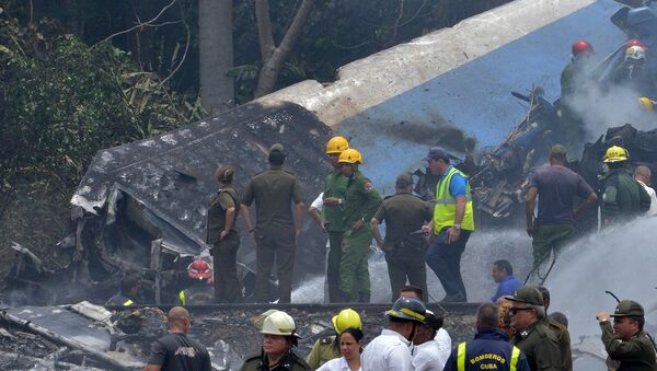 На месте крушения самолета Boeing 737 авиакомпании Cubana de Aviacion в Гаване, Куба - Sputnik Việt Nam