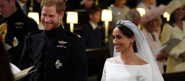 Hoàng tử Harry và Megan Markle - Sputnik Việt Nam