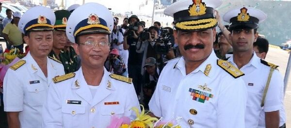 Lễ đón sỹ quan, thủy thủ đoàn tàu Hải quân Ấn Độ tại cảng Tiên Sa (Đà Nẵng). - Sputnik Việt Nam