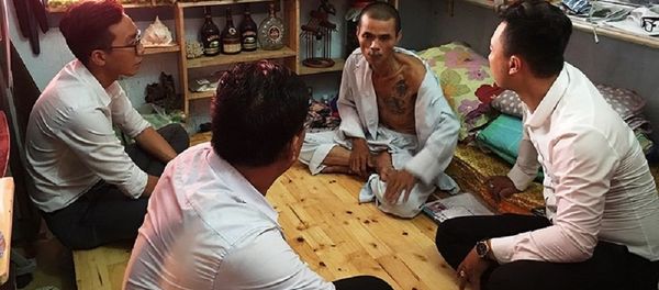 Ông Hoàng hiện đã khá bình phục và được nhiều người tới thăm hỏi, động viên. - Sputnik Việt Nam