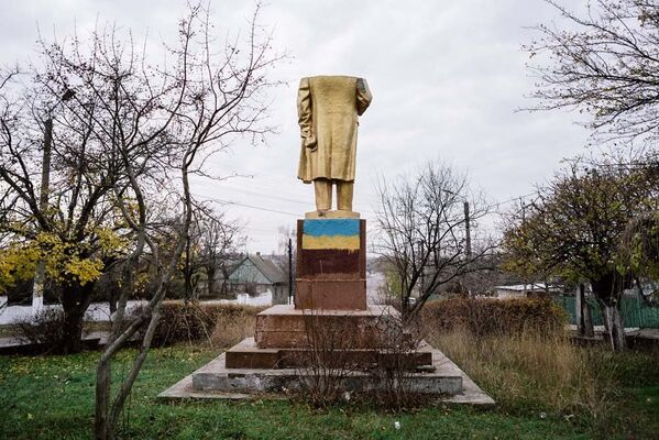 Làng Shabo, tỉnh Odessa. Ngày 21 tháng 11 năm 2015. Công cuộc tìm kiếm Lenin - Sputnik Việt Nam