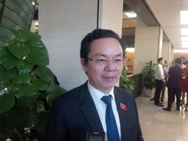 Dự án cao tốc Bắc - Nam: Đừng để đất nước trở thành con tin của nhà thầu Dự án cao tốc Bắc - Nam: Đừng để đất nước trở thành con tin của nhà thầu - Sputnik Việt Nam