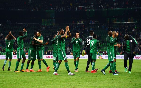 Cầu thủ đội tuyển bóng đá Nigeria Cầu thủ đội tuyển bóng đá Nigeria - Sputnik Việt Nam