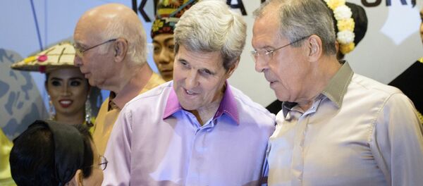Bộ trưởng Bộ Ngoại giao Indonesia, Ngoại trưởng Mỹ John Kerry và Ngoại trưởng Nga Sergei Lavrov tại Kuala Lumpur trong khuôn khổ hoạt động  ASEAN - Sputnik Việt Nam