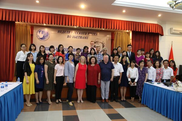 Tuần lễ tiếng Nga ở Việt Nam - Sputnik Việt Nam