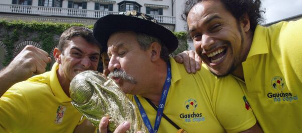 Fernando Falavigna Viana, Clovis Acosta Fernandes và Frank Damasceno Fernandes - Sputnik Việt Nam