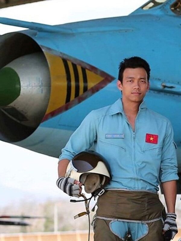 Phạm Hoài An, sinh năm 1990, phi công của trung đoàn 937 tiêm kích Su-22M4 - Sputnik Việt Nam