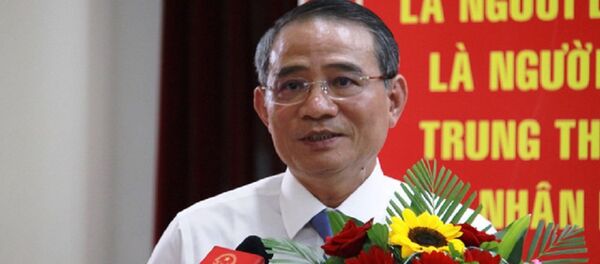 Ông Trương Quang Nghĩa, bí thư Thành ủy Đà Nẵng, trả lời chất vấn của cử tri - Sputnik Việt Nam