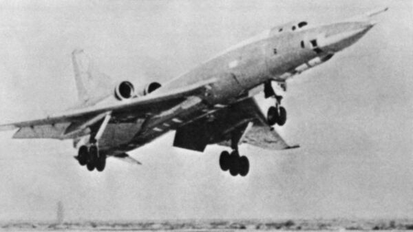 Máy bay Tu-22 - Sputnik Việt Nam