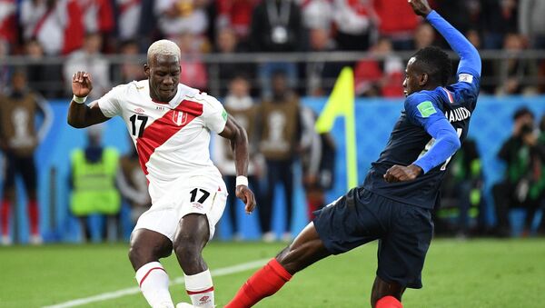 Trận đấu World Cup giữa Pháp và Peru - Sputnik Việt Nam