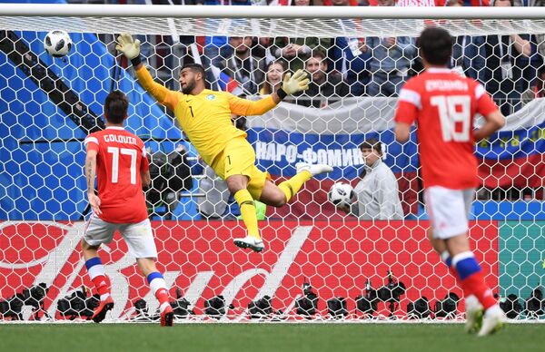 Trận đấu vòng bảng World Cup giữa đội tuyển Nga và Ả Rập Saudi - Sputnik Việt Nam