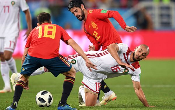 Trận đấu World Cup giữa Tây Ban Nha và Morocco - Sputnik Việt Nam