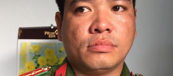 Nguyễn Hoàng Hôn trong bộ quân phục cấp hàm đại uý - Sputnik Việt Nam
