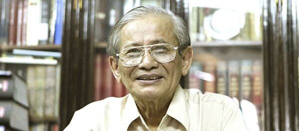Giáo sư Phan Huy Lê - Sputnik Việt Nam