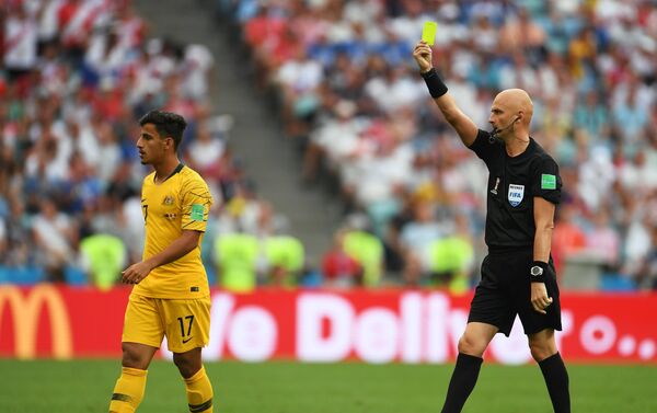 Trận đấu vòng bảng World Cup giữa đội tuyển Australia và Peru - Sputnik Việt Nam