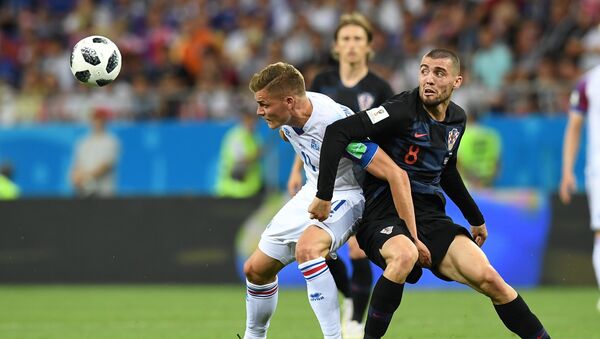 Trận đấu vòng bảng World Cup giữa đội tuyển Iceland và Croatia - Sputnik Việt Nam