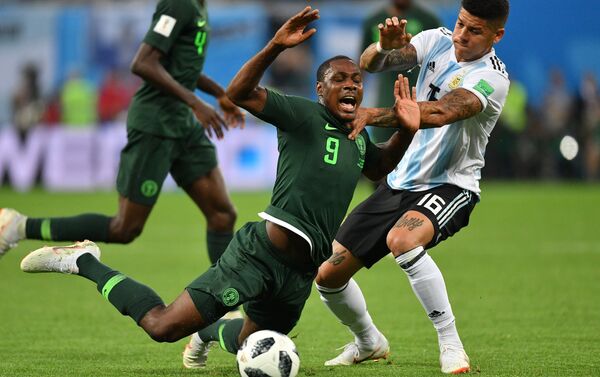 Trận đấu vòng bảng World Cup giữa đội tuyển Argentina và Nigeria - Sputnik Việt Nam