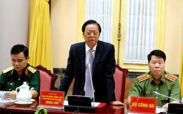 Văn phòng Chủ tịch nước đã tổ chức họp báo công bố Lệnh của Chủ tịch nước công bố Luật An ninh mạng và 6 Luật khác đã được kỳ họp thứ 5 Quốc hội khóa 14 thông qua. Văn phòng Chủ tịch nước đã tổ chức họp báo công bố Lệnh của Chủ tịch nước công bố Luật An ninh mạng và 6 Luật khác đã được kỳ họp thứ 5 Quốc hội khóa 14 thông qua. - Sputnik Việt Nam