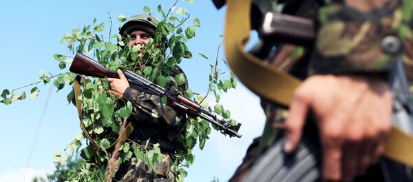 Binh sĩ Ukraina trong cuộc tập trận quốc tế Rapid Trident 2015 tại khu vực Lvov miền tây Ukraina - Sputnik Việt Nam