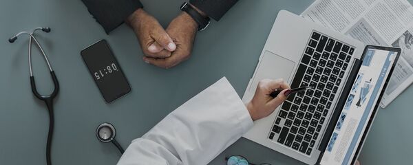 bác sĩ  - Sputnik Việt Nam