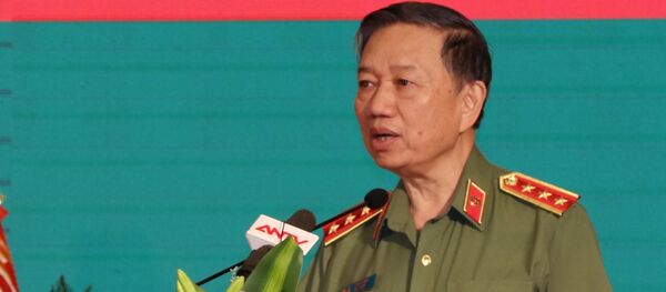 Thượng tướng Tô Lâm, Ủy viên Bộ Chính trị, Bộ trưởng Bộ Công an phát biểu tại hội nghị. Thượng tướng Tô Lâm, Ủy viên Bộ Chính trị, Bộ trưởng Bộ Công an phát biểu tại hội nghị. - Sputnik Việt Nam